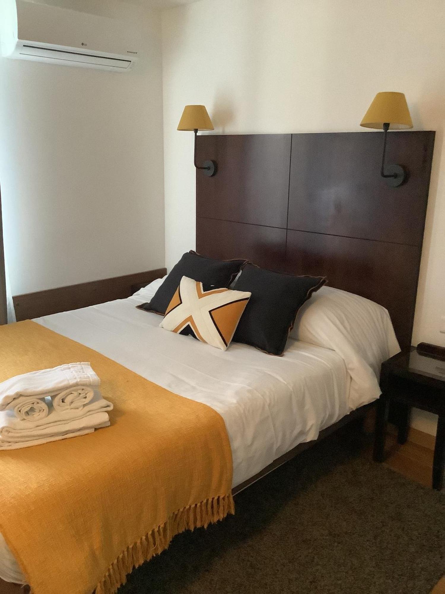 Logis Le Marronnier Hotel Buffon Стая снимка
